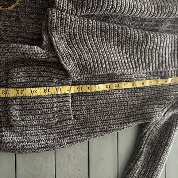 J. CREW | Chunky Cable-knit Sweater Cardigan long sleeve Sz XSmall - Picture 6 of 6